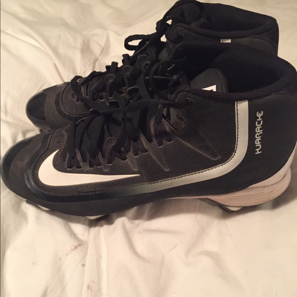 Nike baseball cleats.